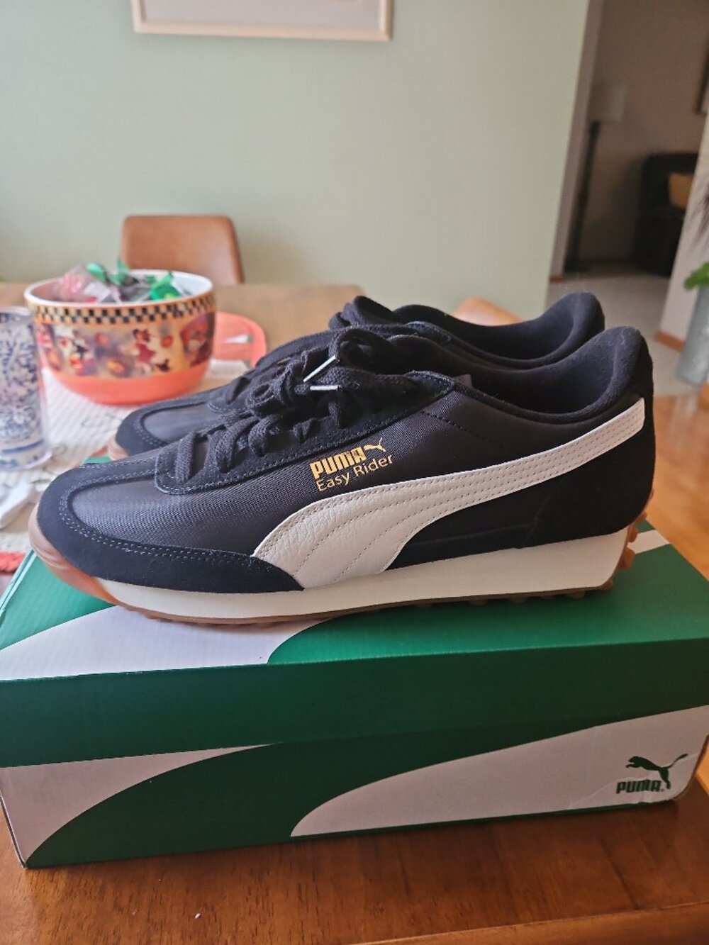Puma easy rider vintage sneakers mens 10 new